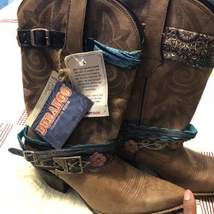 Cowboy boots . Durango boots.